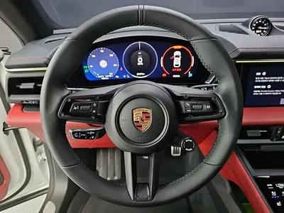 Porsche EV 4S 2025 18
