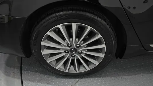 Kia K7 3.3 GDI 2017 5