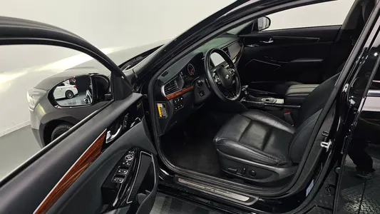 Kia K7 3.3 GDI 2017 10