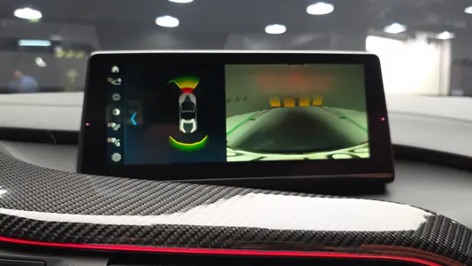 BMW i8 2019 13