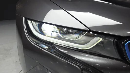 BMW i8 2019 22