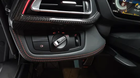 BMW i8 2019 28