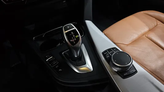 BMW 4 Series (F32) 420d 2017 9