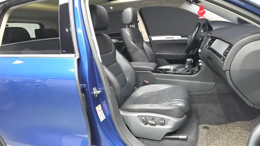 Volkswagen 투아렉 V6 3.0 TDI 2015 11