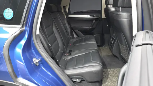Volkswagen 투아렉 V6 3.0 TDI 2015 12