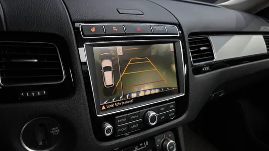 Volkswagen 투아렉 V6 3.0 TDI 2015 15