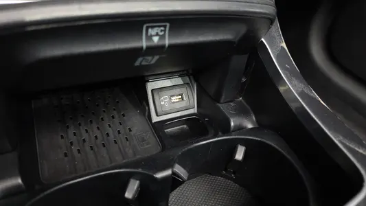 Mercedes-Benz E-Class W213 E220d 2019 26