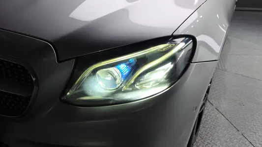 Mercedes-Benz E-Class W213 E220d 2019 22