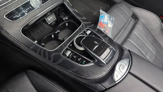 Mercedes-Benz E-Class W213 E220d 2019 30