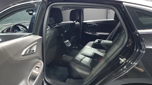 Chevrolet 말리부 2.0 LTZ 2017 12