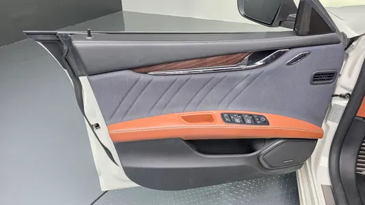 Maserati 콰트로포르테 S Q4 3.0 V6 2018 24