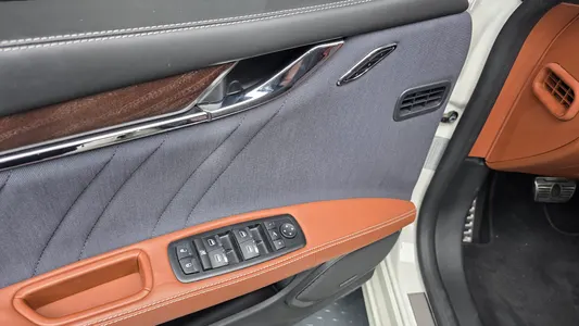 Maserati 콰트로포르테 S Q4 3.0 V6 2018 28