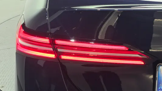 BMW 5 Series (G60) 523d M 2025 23