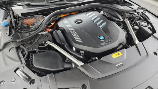 BMW 7 Series (G11) 745Le i M 2020 5
