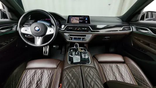 BMW 7 Series (G11) 745Le i M 2020 6