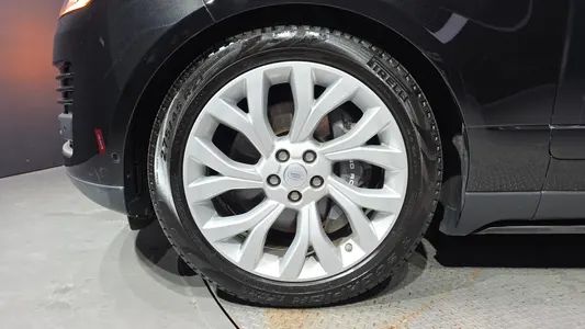 Land Rover 4 D350 Vogue SE 2021 4