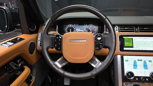 Land Rover 4 D350 Vogue SE 2021 12
