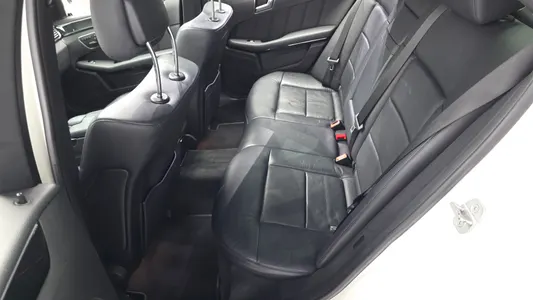 Mercedes-Benz E-Class W212 E220 CDI 2012 12