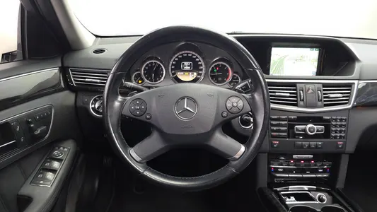 Mercedes-Benz E-Class W212 E220 CDI 2012 13
