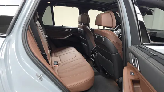 BMW X5 (G05) xDrive 40i M 2025 12