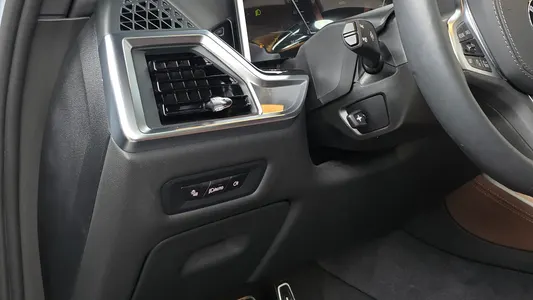 BMW X5 (G05) xDrive 40i M 2025 28