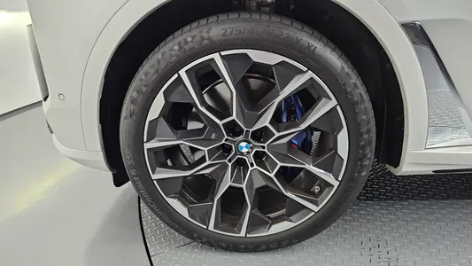 BMW X7 (G07) xDrive 40i M 6 2023 5