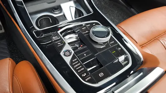 BMW X7 (G07) xDrive 40i M 6 2023 9