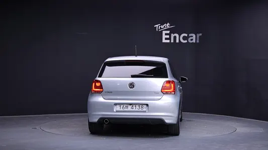 Volkswagen 폴로 1.6 TDI R-Line 2013 4