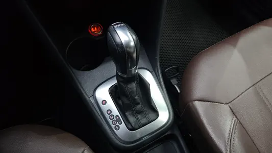 Volkswagen 폴로 1.6 TDI R-Line 2013 9