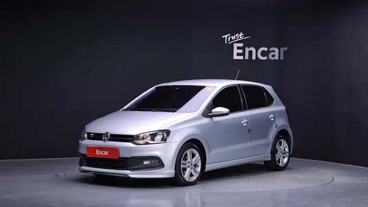 Volkswagen 1.6 TDI R-Line 2013