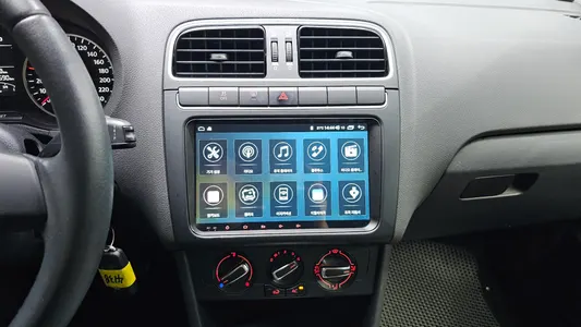 Volkswagen 폴로 1.6 TDI R-Line 2013 13