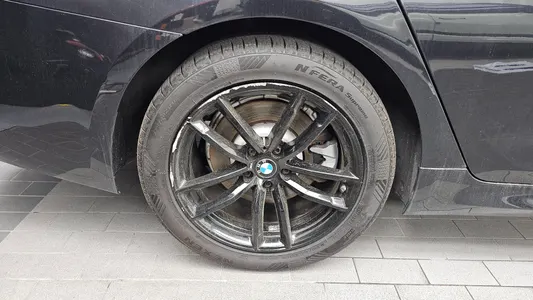 BMW 5 Series (G30) 520d M 2017 5