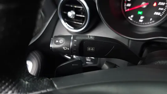 Mercedes-Benz C-Class W205 C220 d 2018 29