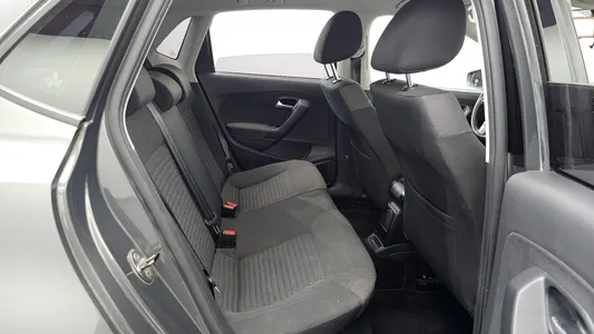 Volkswagen 폴로 1.6 TDI R-Line 2013 12