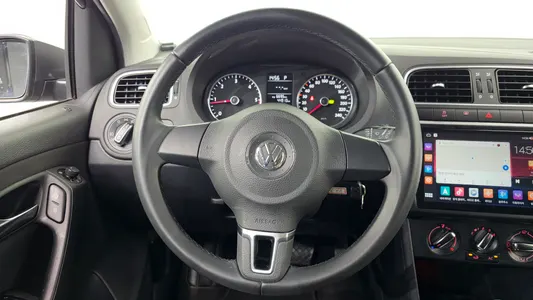 Volkswagen 폴로 1.6 TDI R-Line 2013 13
