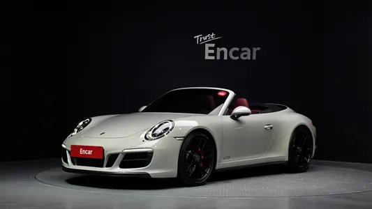Porsche 911 GTS 2018