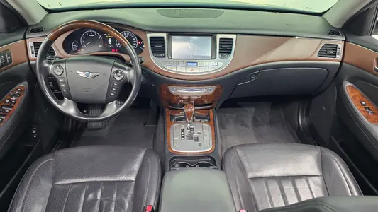 Hyundai 제네시스 BH380 2011 7