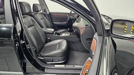 Hyundai 제네시스 BH380 2011 10