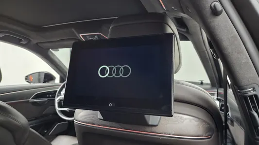 Audi A8 (D5) 60 TFSI LWB 2021 15