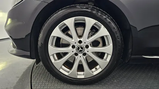 Mercedes-Benz E-Class W213 E220d 2019 5