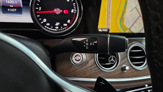 Mercedes-Benz E-Class W213 E220d 2019 9