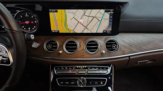 Mercedes-Benz E-Class W213 E220d 2019 12