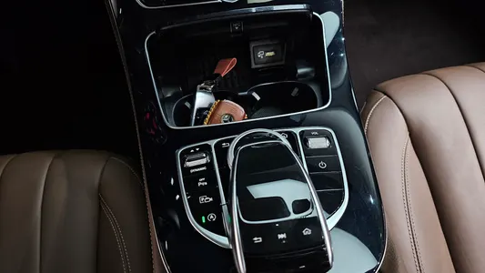 Mercedes-Benz E-Class W213 E220d 2019 20