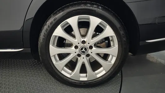 Mercedes-Benz E-Class W213 E220d 2019 21