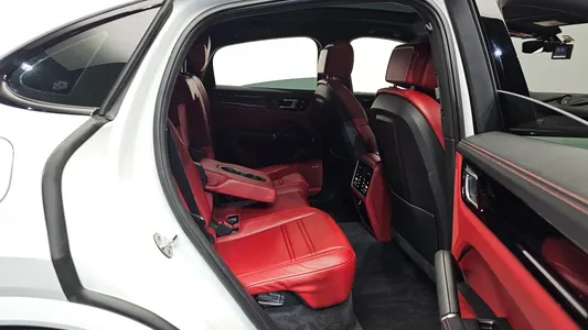 Porsche (PO536) 3.0 2020 11