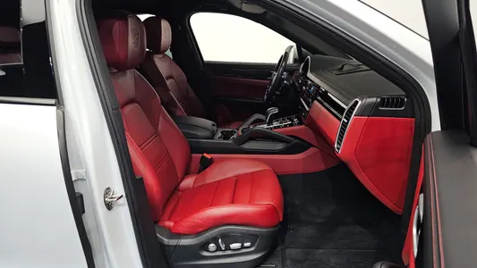 Porsche (PO536) 3.0 2020 26
