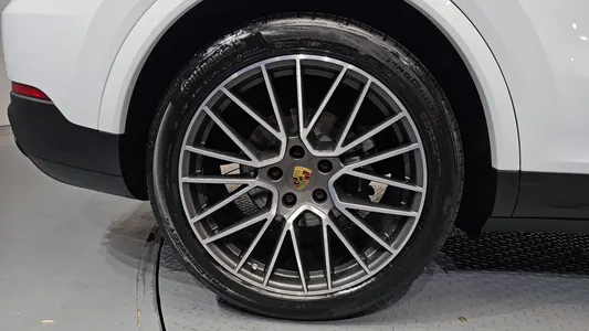 Porsche (PO536) 3.0 2020 21