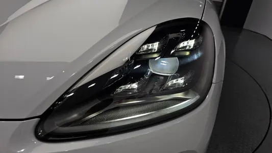 Porsche (PO536) 3.0 2020 22