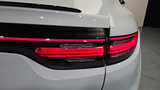 Porsche (PO536) 3.0 2020 23