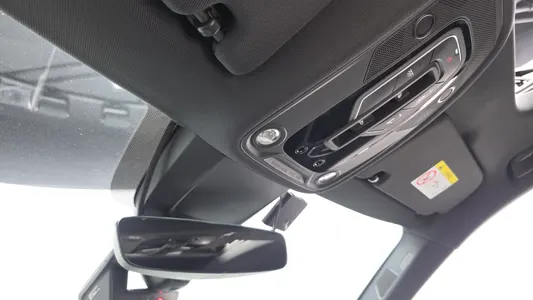 Audi e- 55 2022 32